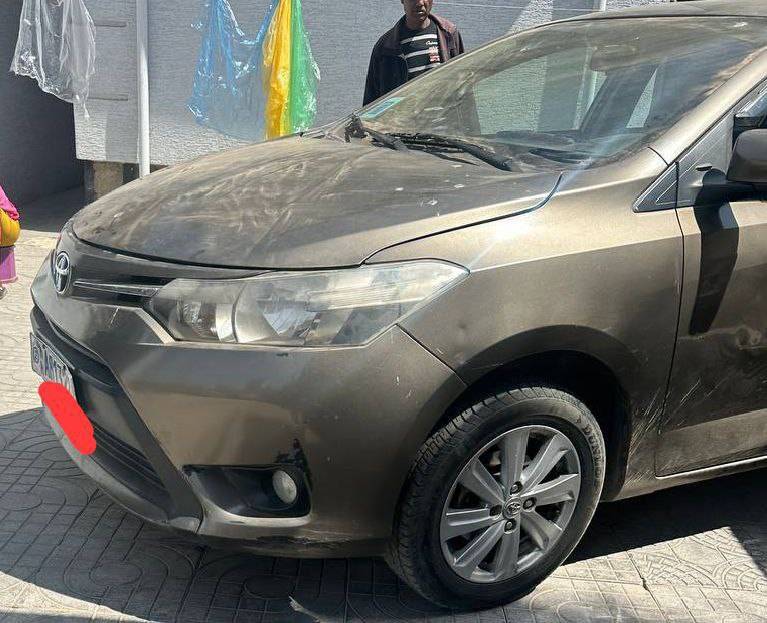 Yaris sedan